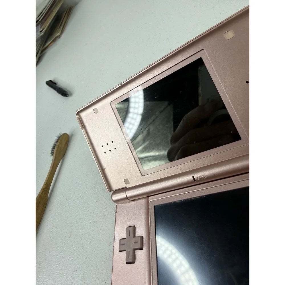 Nintendo DS Lite Metallic Rose Bundle - Games + Charger